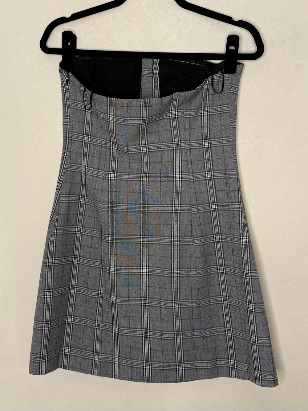 Dynamite Gray Plaid Mini Skirt - Picture 4 of 5